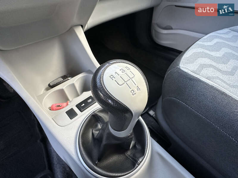 Хетчбек Skoda Fabia 2007 в Дрогобичі фото 34 Хетчбек Skoda Fabia 2007 в Дрогобичі