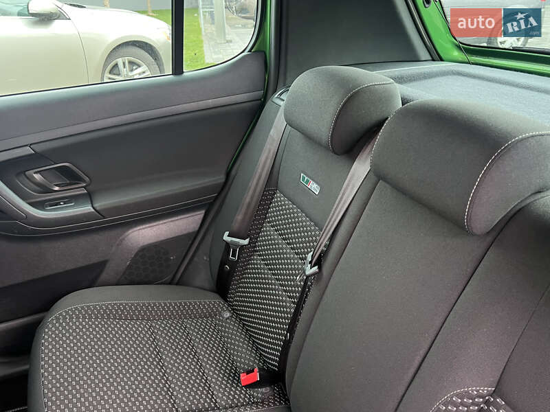 Хетчбек Skoda Fabia 2011 в Луцьку