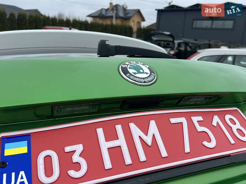 Хетчбек Skoda Fabia 2011 в Луцьку