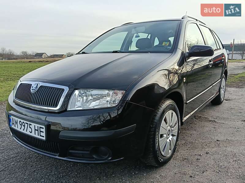 Универсал Skoda Fabia 2004 в Виннице