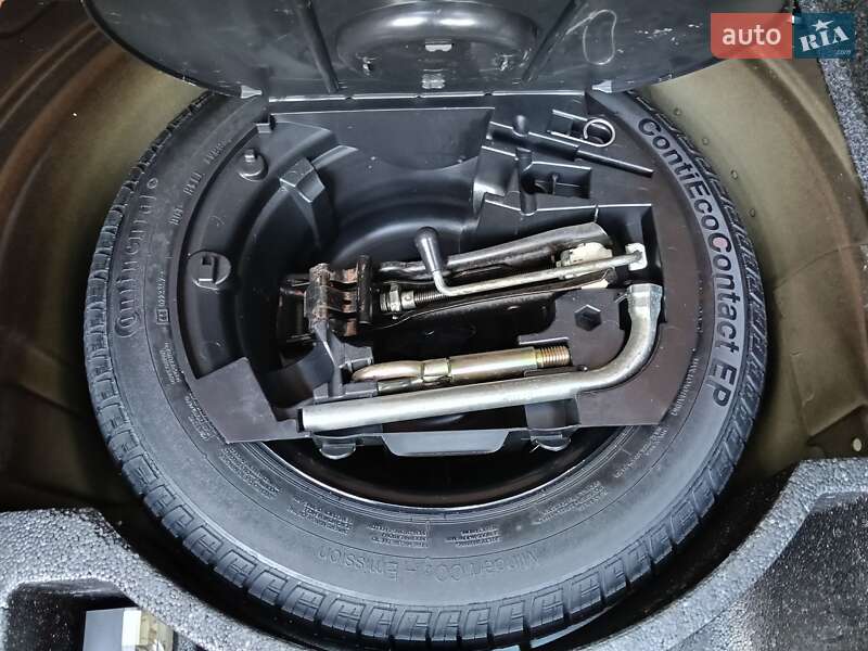 Универсал Skoda Fabia 2004 в Виннице