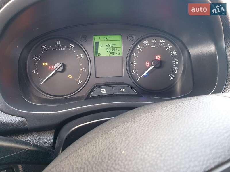 Хетчбек Skoda Fabia 2012 в Коропі фото 2 Хетчбек Skoda Fabia 2012 в Коропі