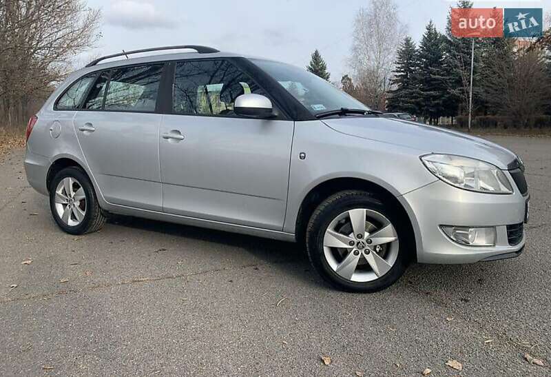 Універсал Skoda Fabia 2014 в Кривому Розі