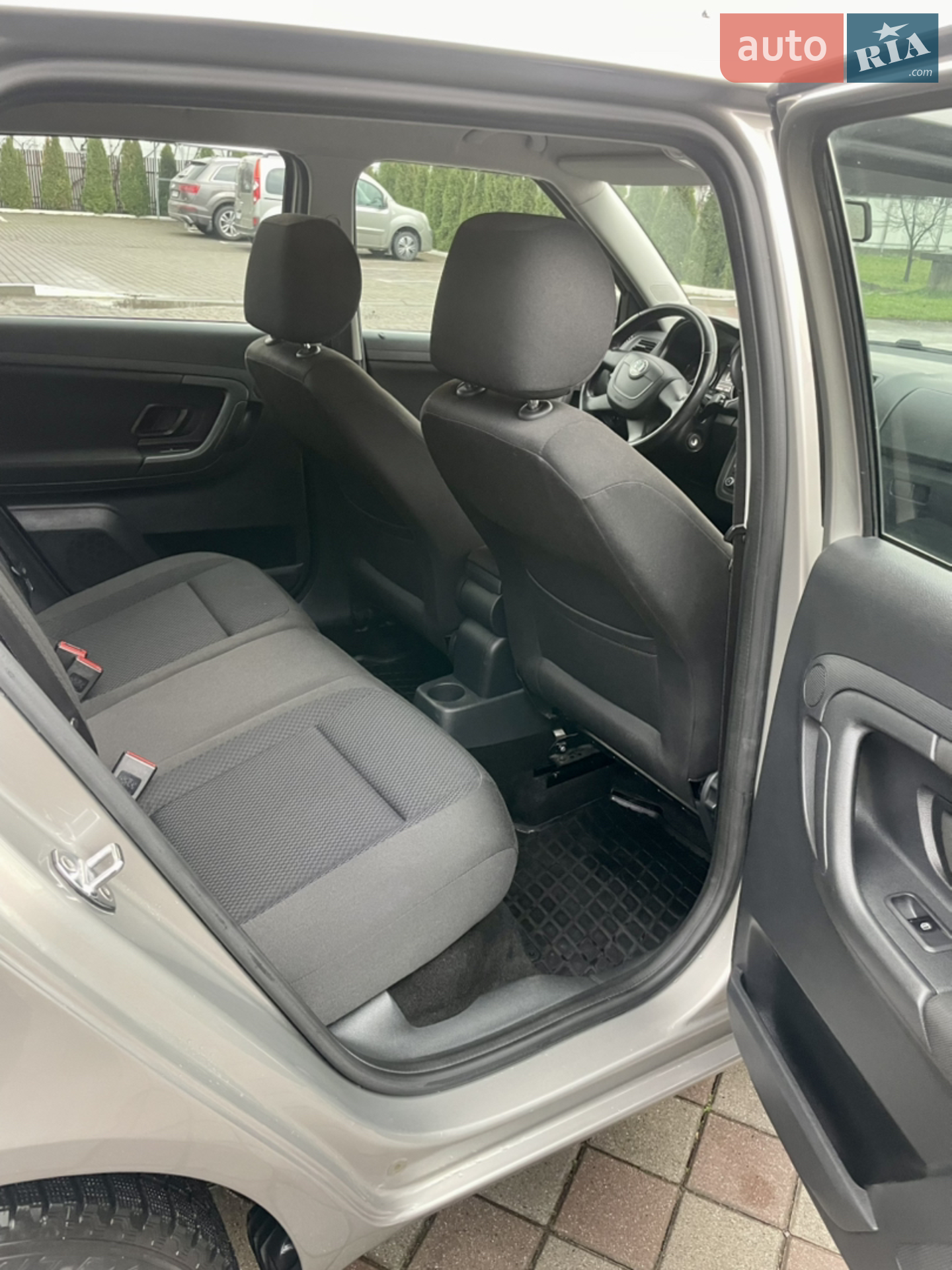 2012 Skoda Fabia - мініатюра 12