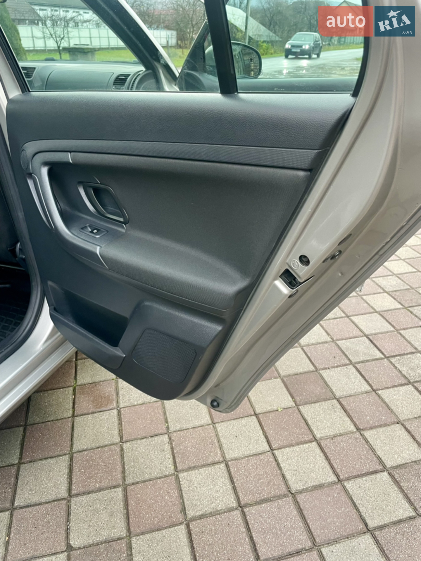 2012 Skoda Fabia - мініатюра 15