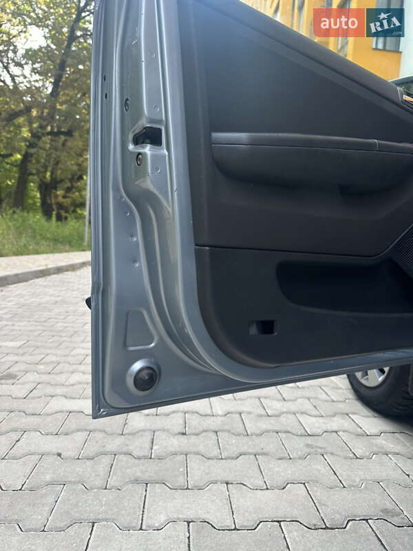 Универсал Skoda Fabia 2005 в Виннице