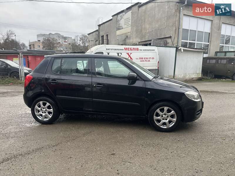 Хетчбек Skoda Fabia 2008 в Тернополі