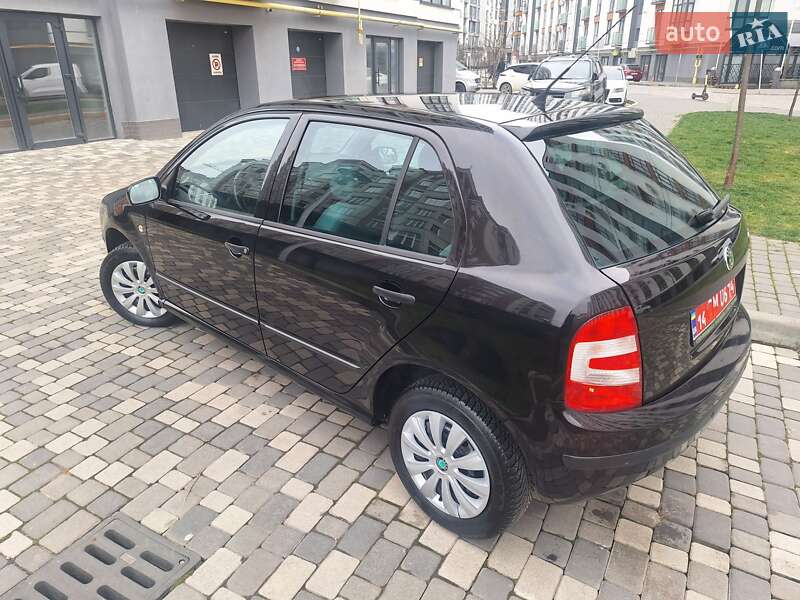 Хетчбек Skoda Fabia 2007 в Івано-Франківську