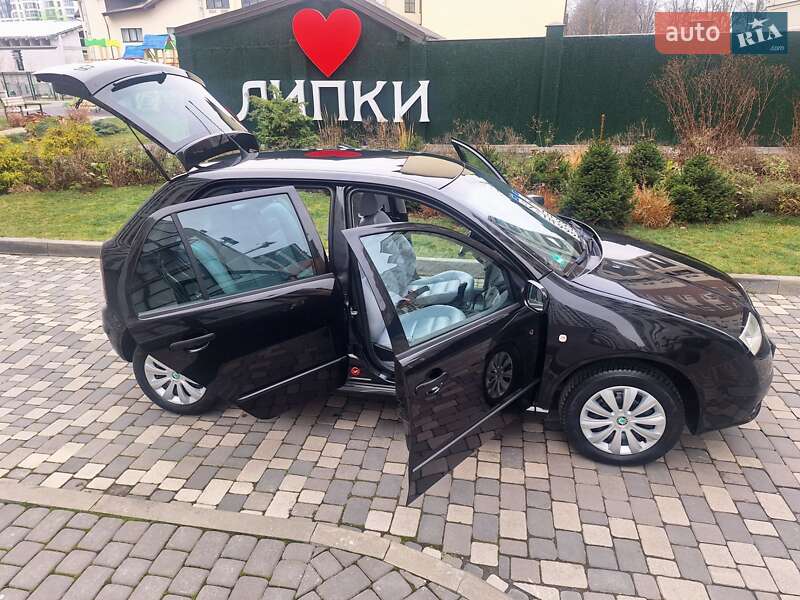 Хетчбек Skoda Fabia 2007 в Івано-Франківську