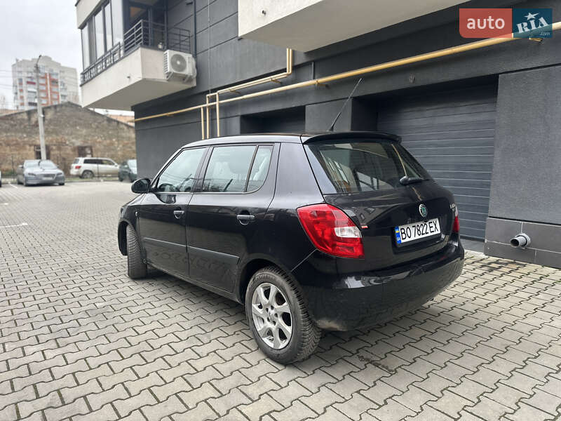 Хетчбек Skoda Fabia 2008 в Тернополі