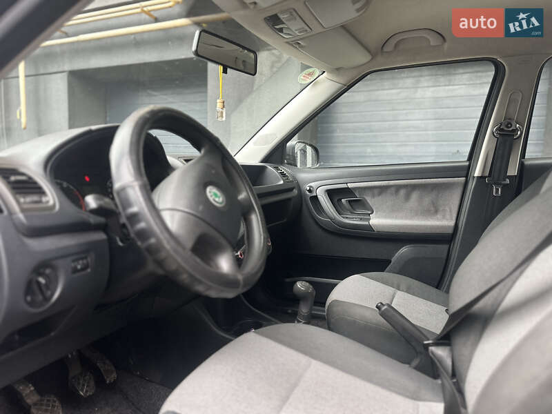 Хетчбек Skoda Fabia 2008 в Тернополі