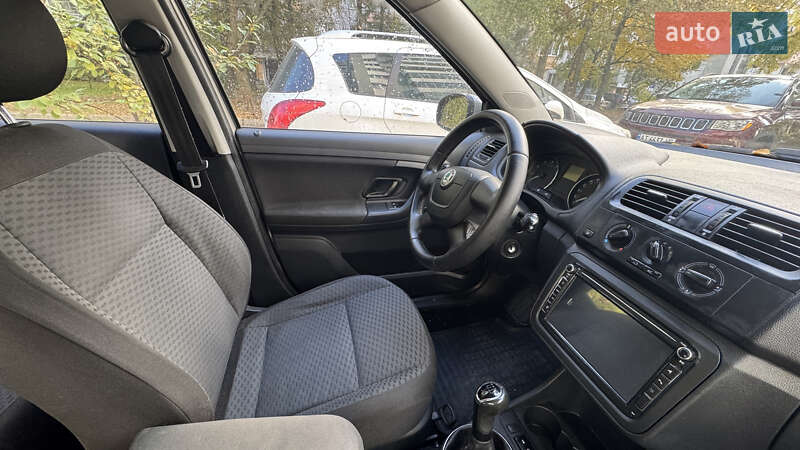 Універсал Skoda Fabia 2011 в Львові