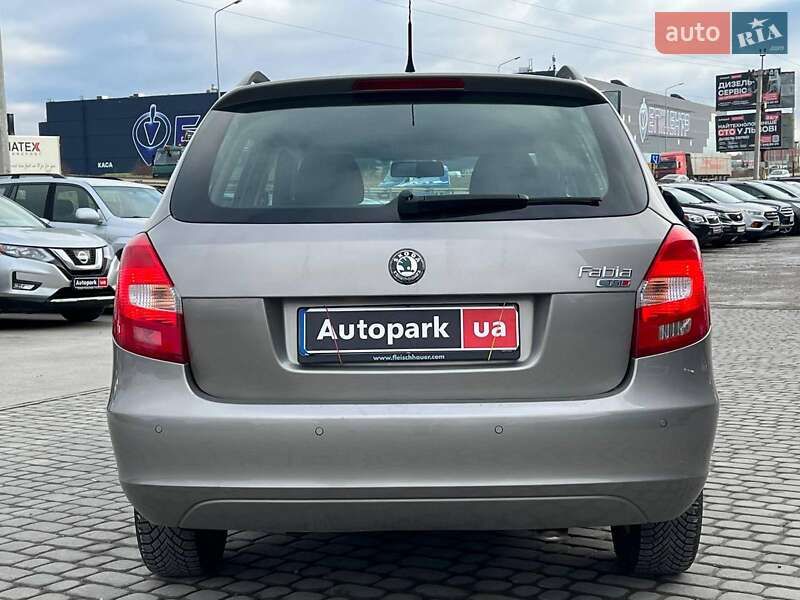 Універсал Skoda Fabia 2010 в Львові