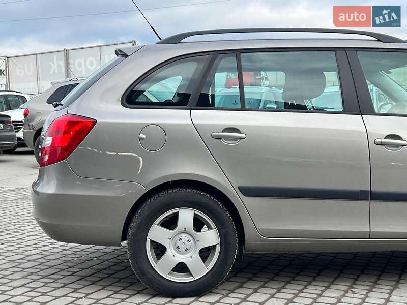 Універсал Skoda Fabia 2010 в Львові
