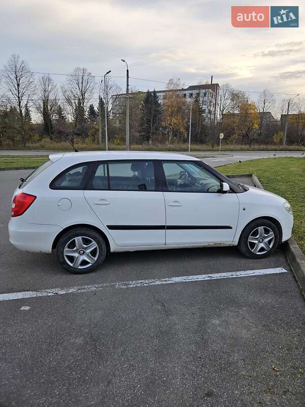 Хетчбек Skoda Fabia 2008 в Івано-Франківську