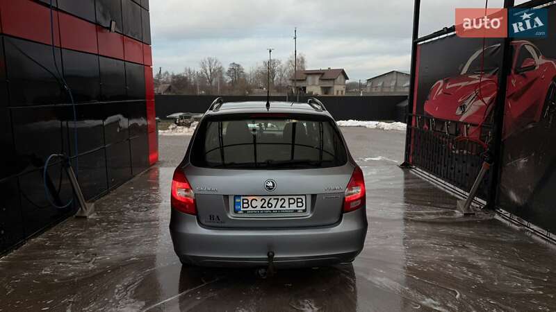 Хетчбек Skoda Fabia 2013 в Львові