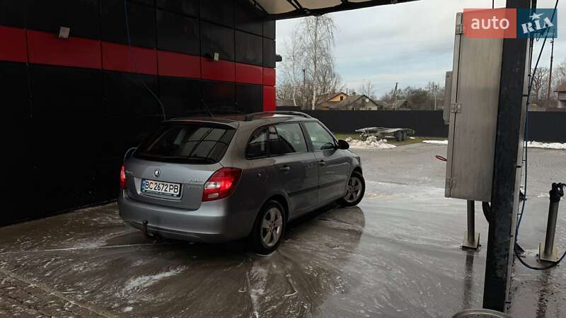 Хетчбек Skoda Fabia 2013 в Львові