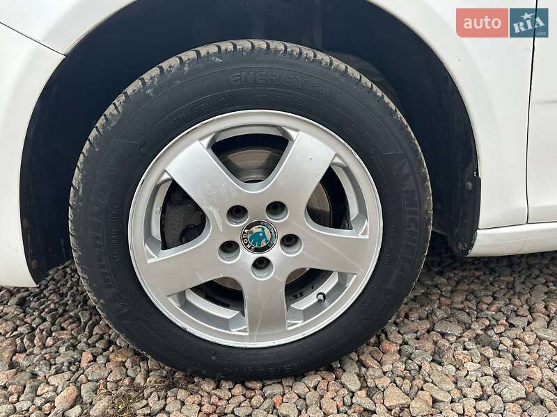 Універсал Skoda Fabia 2012 в Одесі