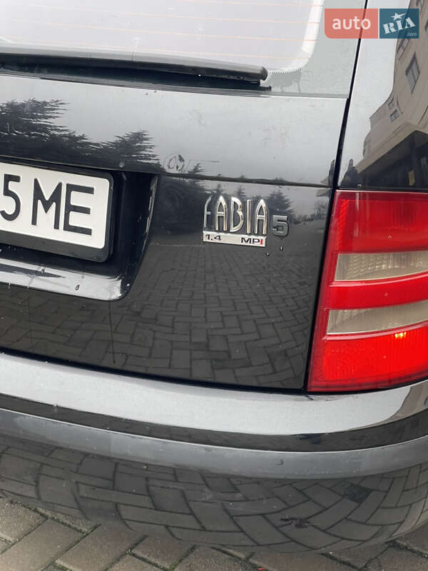 Універсал Skoda Fabia 2001 в Харкові
