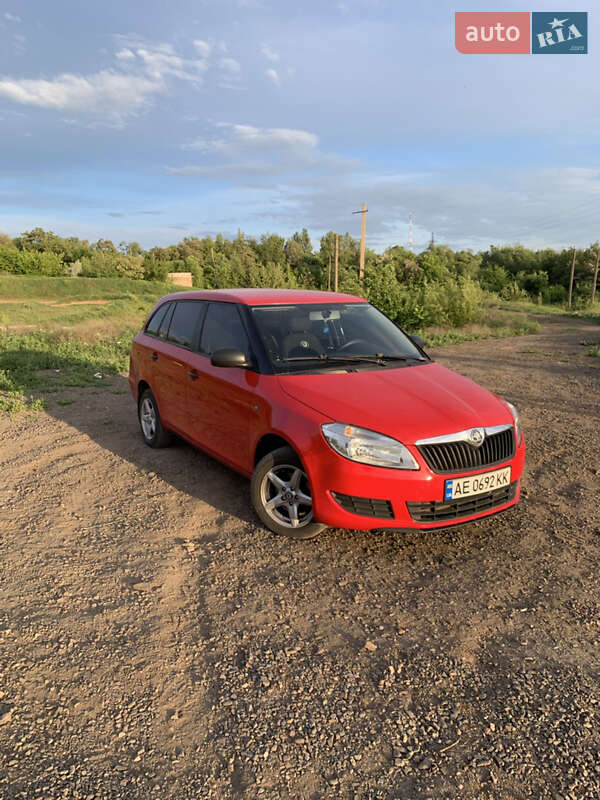 Універсал Skoda Fabia 2011 в Кривому Розі