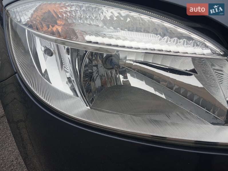 Универсал Skoda Fabia 2009 в Чернигове фото 9 Универсал Skoda Fabia 2009 в Чернигове