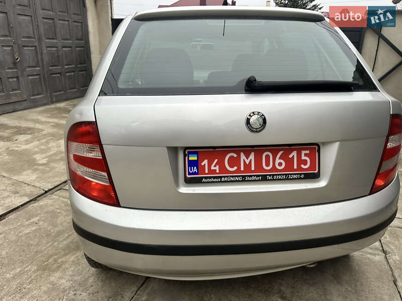 Хэтчбек Skoda Fabia 2006 в Ивано-Франковске