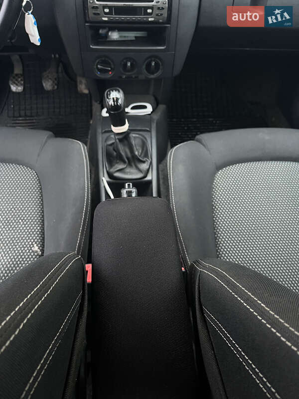 Универсал Skoda Fabia 2005 в Хмельнике фото 18 Универсал Skoda Fabia 2005 в Хмельнике