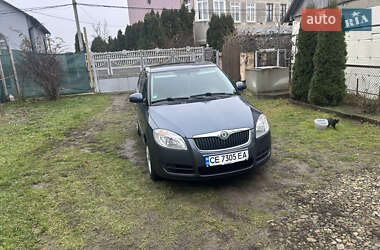 Хетчбек Skoda Fabia 2009 в Чернівцях