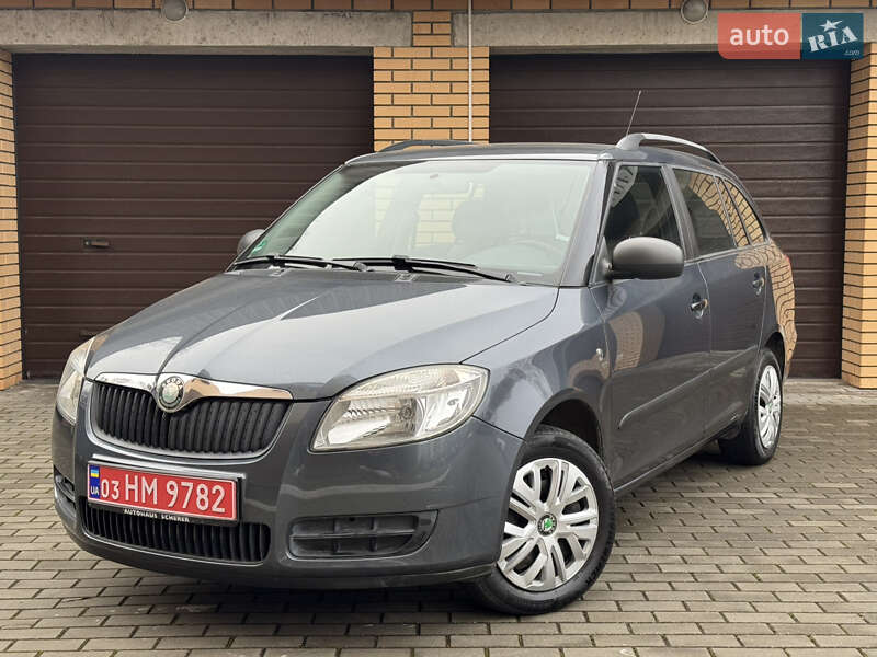 Skoda Fabia 2009 Skoda Fabia 2009