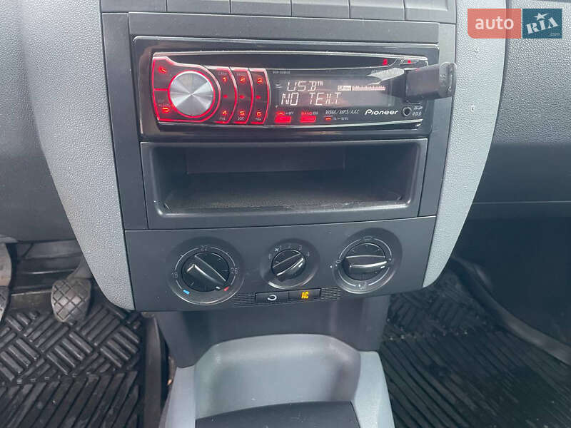 Універсал Skoda Fabia 2003 в Черкасах фото 10 Універсал Skoda Fabia 2003 в Черкасах