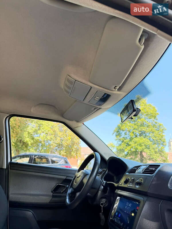 Хэтчбек Skoda Fabia 2012 в Сваляве фото 16 Хэтчбек Skoda Fabia 2012 в Сваляве