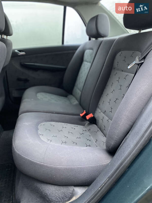 Седан Skoda Fabia 2006 в Дунаївцях фото 27 Седан Skoda Fabia 2006 в Дунаївцях