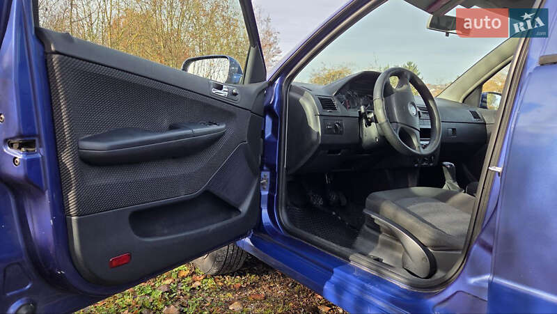 Хэтчбек Skoda Fabia 2007 в Каменском