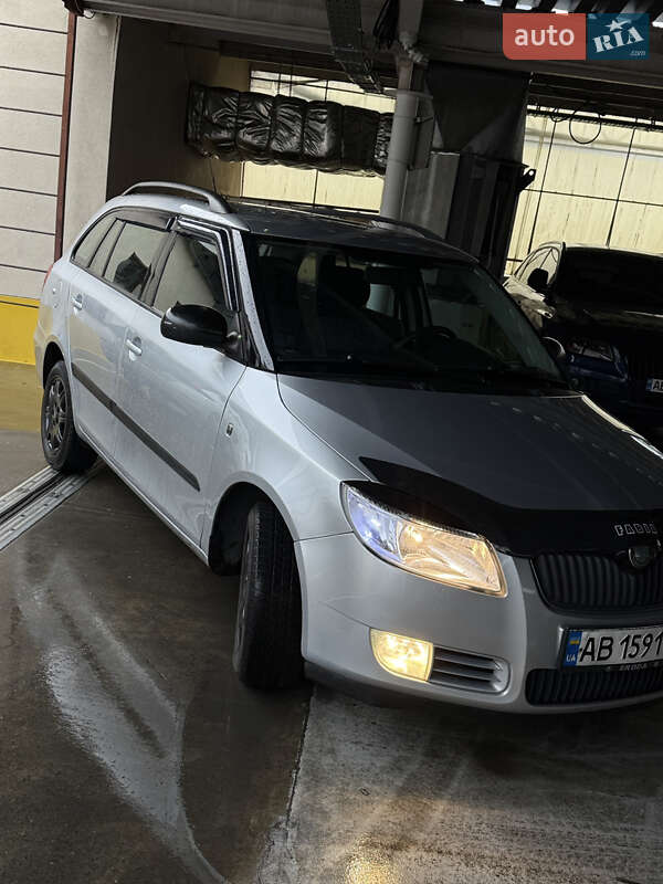 Универсал Skoda Fabia 2009 в Виннице
