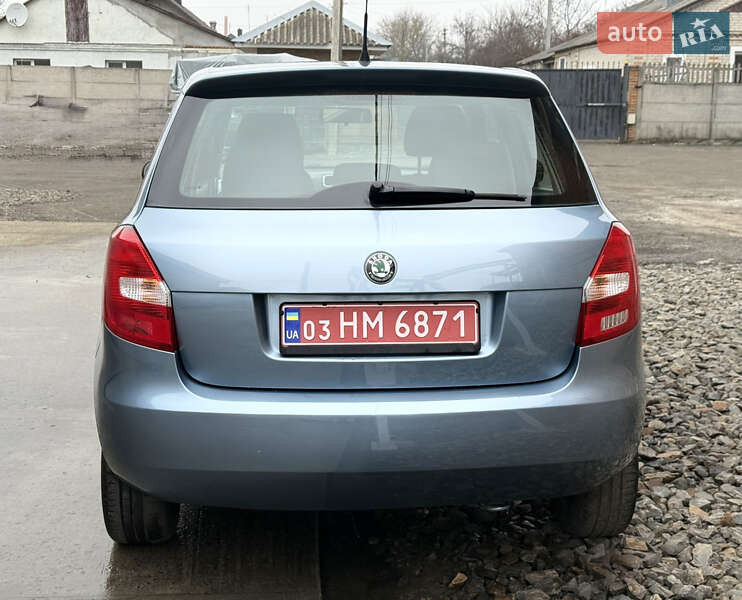 Хетчбек Skoda Fabia 2010 в Луцьку фото 5 Хетчбек Skoda Fabia 2010 в Луцьку