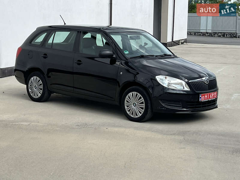 Универсал Skoda Fabia 2013 в Виннице