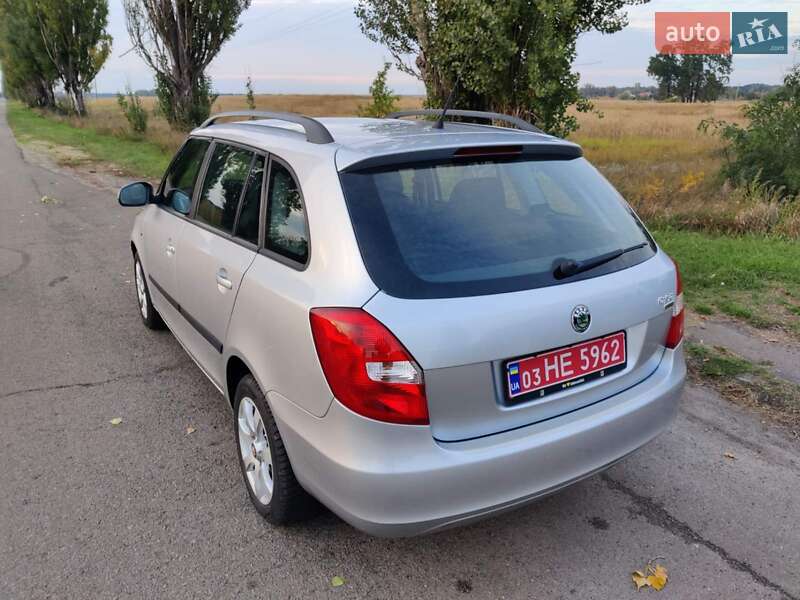Універсал Skoda Fabia 2010 в Баришівка