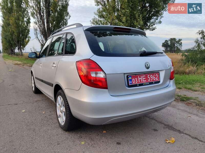 Універсал Skoda Fabia 2010 в Баришівка