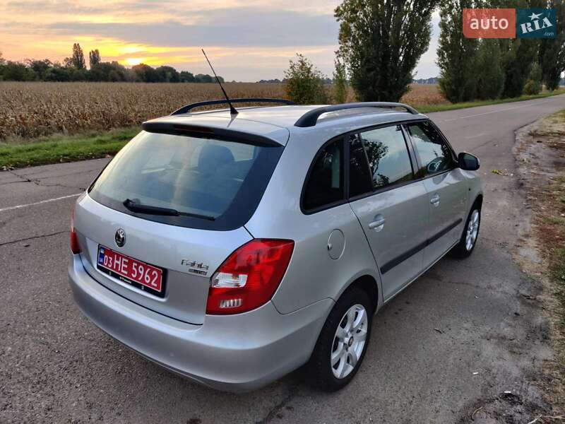 Універсал Skoda Fabia 2010 в Баришівка