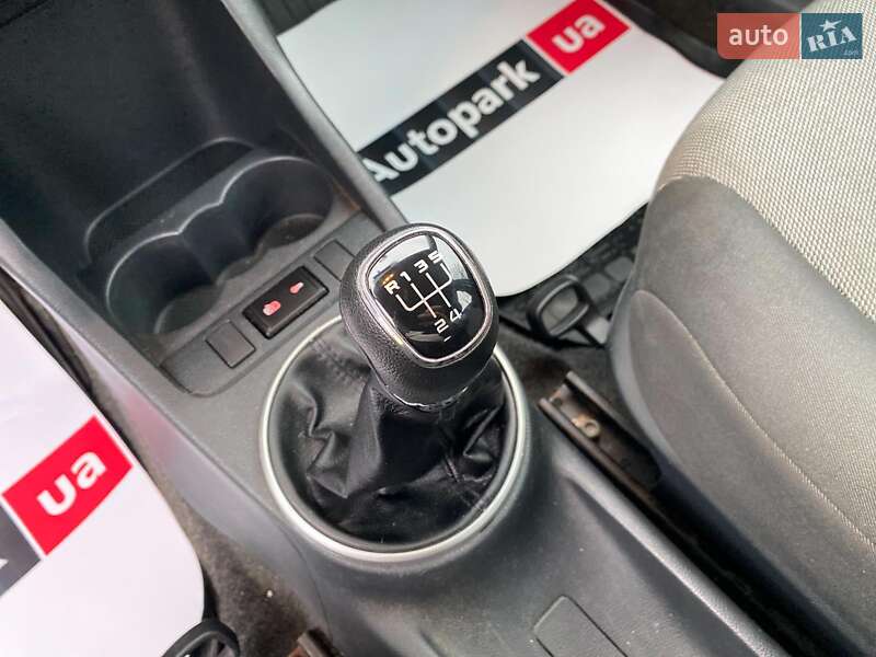 Хетчбек Skoda Fabia 2013 в Вінниці фото 17 Хетчбек Skoda Fabia 2013 в Вінниці