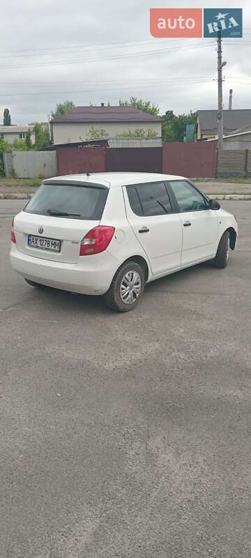 Хэтчбек Skoda Fabia 2012 в Харькове фото 4 Хэтчбек Skoda Fabia 2012 в Харькове