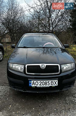 Хэтчбек Skoda Fabia 2006 в Ужгороде