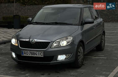 Хетчбек Skoda Fabia 2012 в Ужгороді