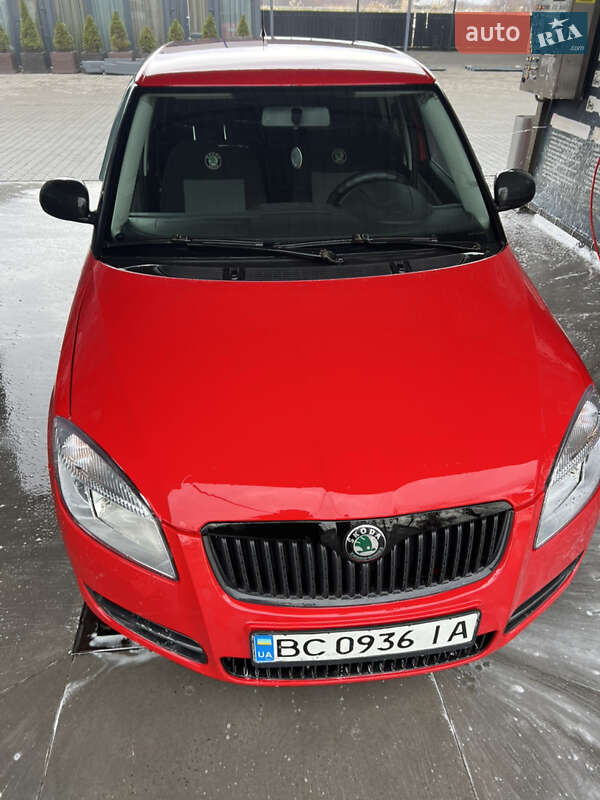 Універсал Skoda Fabia 2009 в Львові