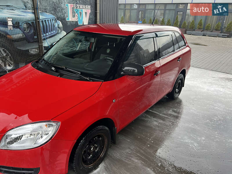 Універсал Skoda Fabia 2009 в Львові