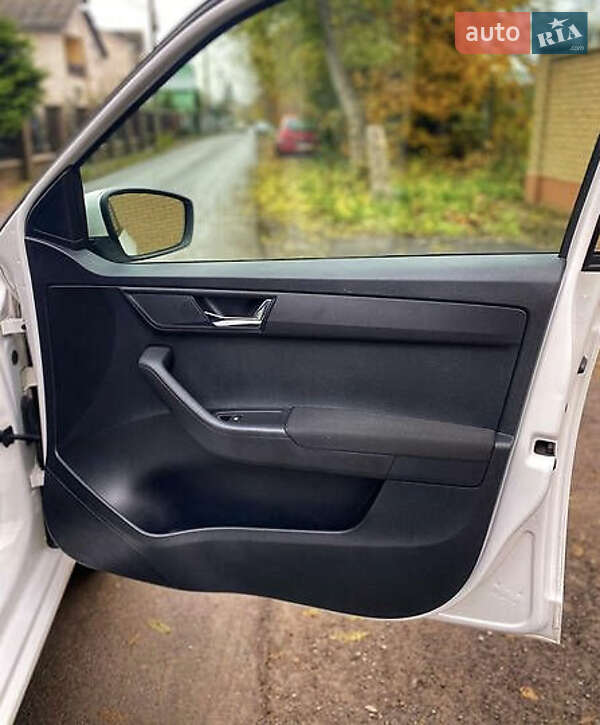 Универсал Skoda Fabia 2016 в Южноукраинске