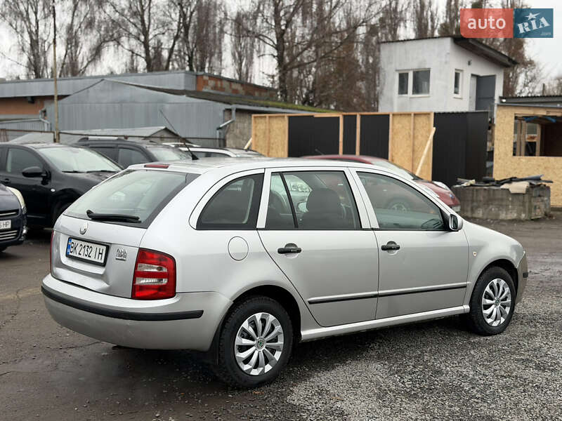 Универсал Skoda Fabia 2007 в Ровно фото 16 Универсал Skoda Fabia 2007 в Ровно
