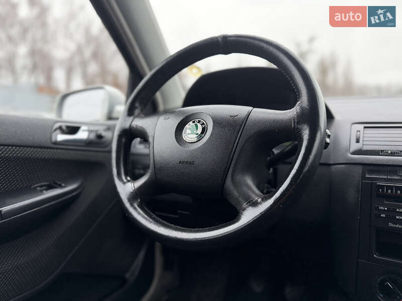 Универсал Skoda Fabia 2007 в Ровно фото 25 Универсал Skoda Fabia 2007 в Ровно