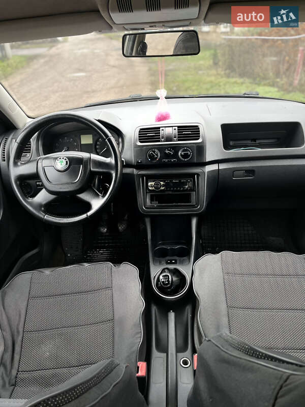 Хэтчбек Skoda Fabia 2012 в Чернигове фото 13 Хэтчбек Skoda Fabia 2012 в Чернигове