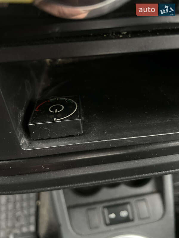 Хэтчбек Skoda Fabia 2012 в Чернигове фото 18 Хэтчбек Skoda Fabia 2012 в Чернигове